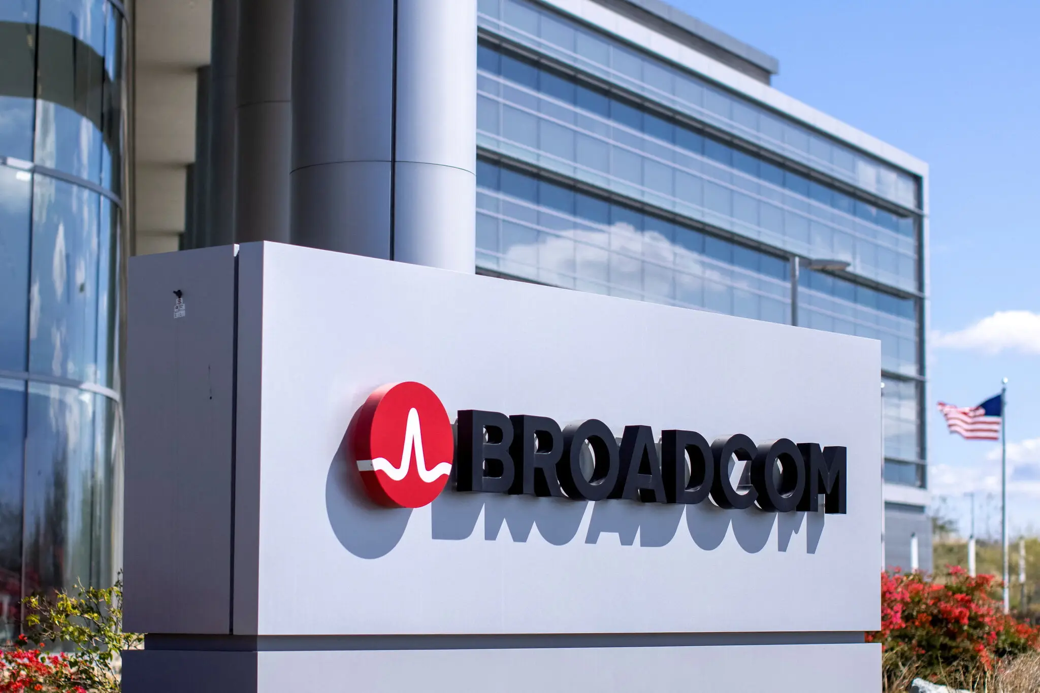 Who are Broadcom's joint venture partners?