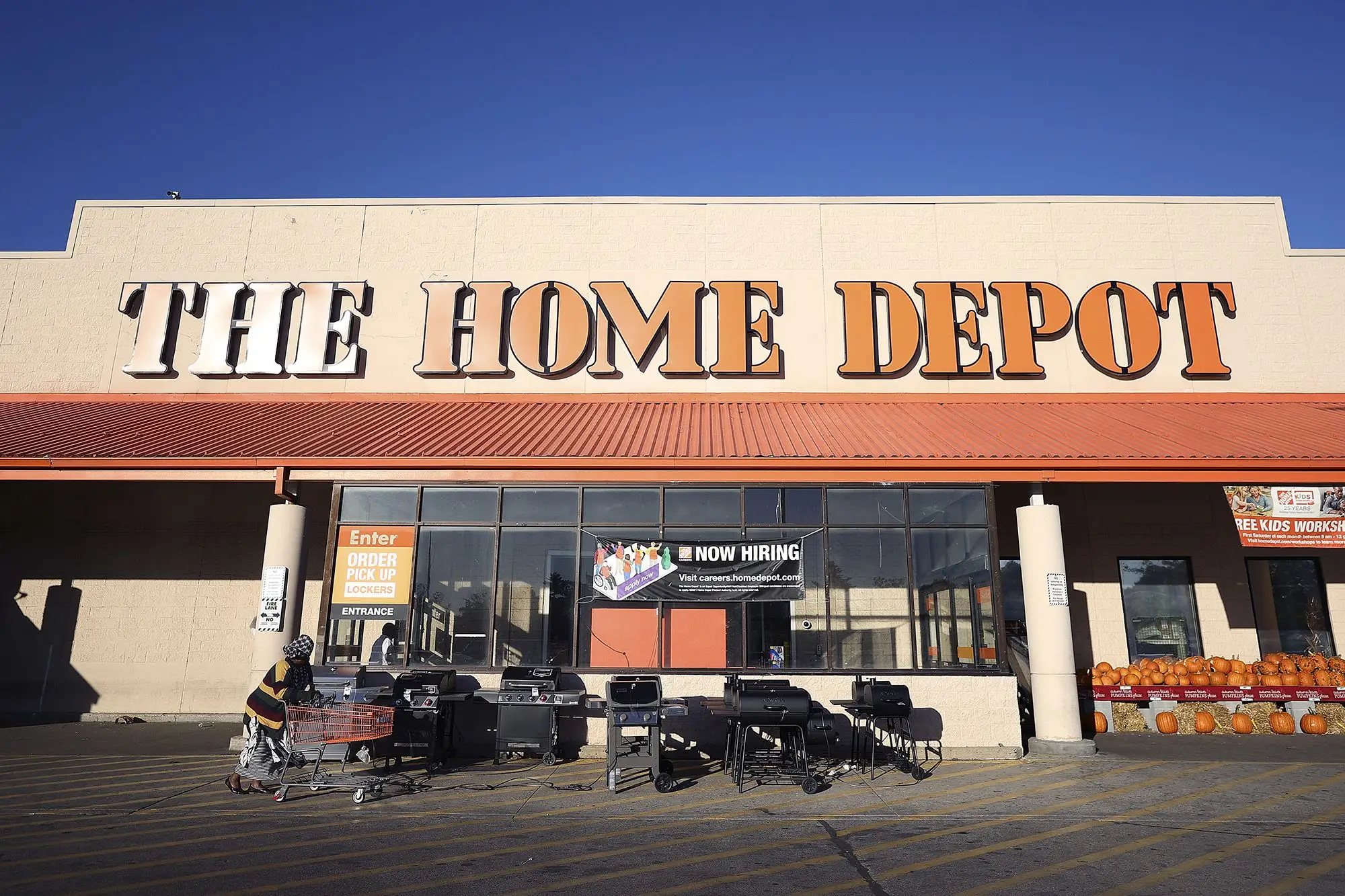 Who are Home Depot's joint venture partners?